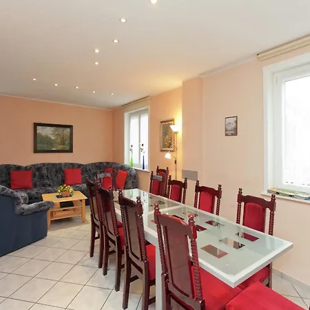 Ferienhaus Luxurioeser Wellnessaufenthalt In Elend, Cleaning Included *