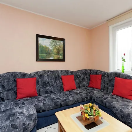 Ferienhaus Luxurioeser Wellnessaufenthalt In Elend, Cleaning Included Elend