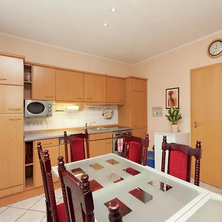Ferienhaus Luxurioeser Wellnessaufenthalt In Elend, Cleaning Included Elend